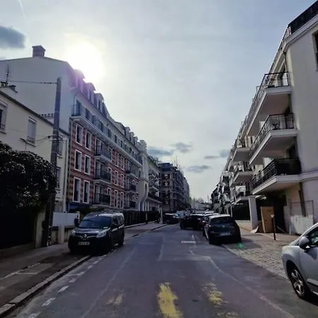 アパート Cozy Near Paris *