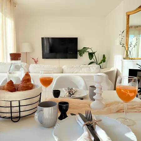 Cozy Near Paris Apartment Clamart