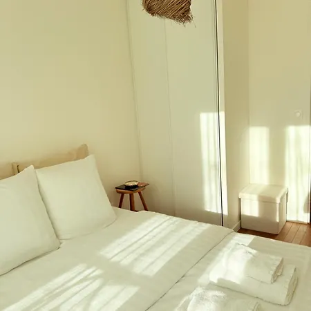 Cozy Near Paris